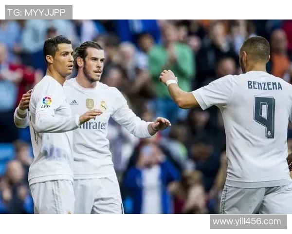 北京首钢与山西队激战正酣比分悬念不断引发球迷热议