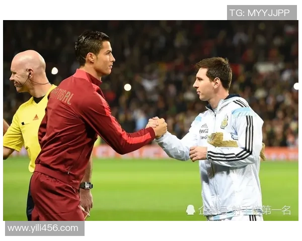 皇马与巴塞罗那全场精彩对决回顾及赛后分析