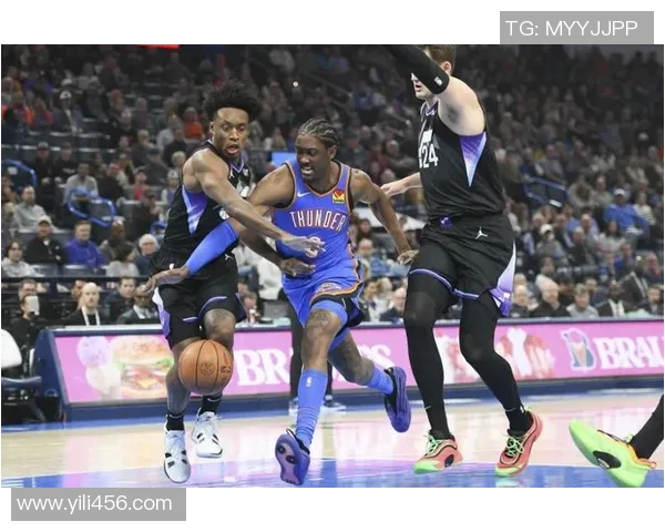 雷霆与爵士常规赛对决精彩回顾与赛季展望分析